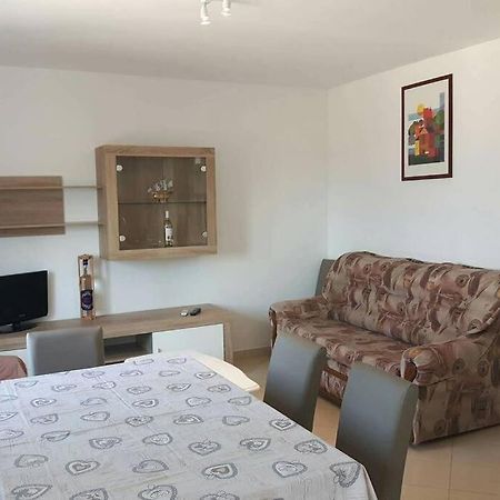 Апартаменты Apartman Jercic Дуги-Рат Экстерьер фото